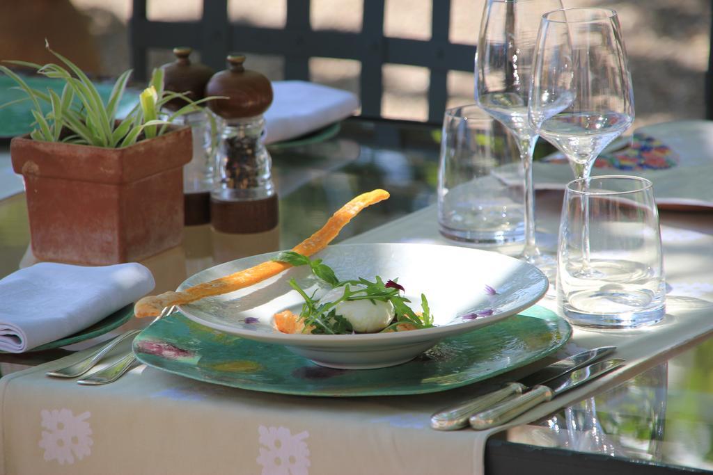 Les Chambres Du Restaurant Le Castellaras - Teritoria Фаєнс Екстер'єр фото